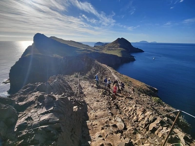 The dry, savanna-like spine of the peninsula